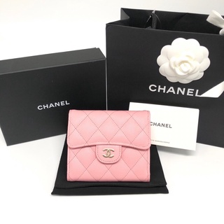 New Chanel Tri-fold wallet pink 22c caviar lghw