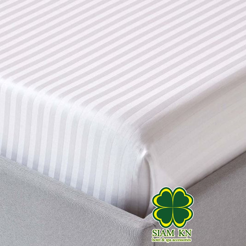 ผ้าปูที่นอนโรงแรม แบบไม่รัดมุม ผ้าCotton 100% ทอ260เส้น และ 300เส้นด้าย สีขาวริ้ว