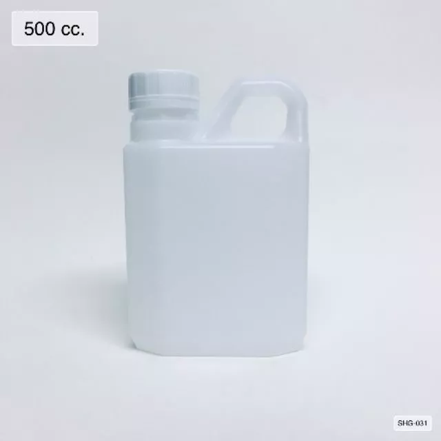 แกลลอนพลาสติกเปล่า ขนาด 500 cc ทรงเหลี่ยม พร้อมฝาและจุก