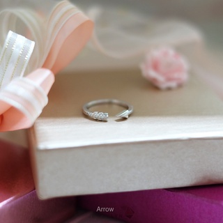 JEWELLYN Arrow Ring WG