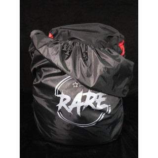 RARE WRAP V3 - Black ผ้าคลุมกระเป๋า ผ้าคลุมเป้ กันฝน กันรอย พร้อมสายล๊อคกันเคลื่อนและถุงเก็บในตัว  Rain Cover 40L