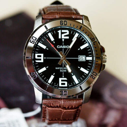 นาฬิกาคู่ นาฬิกาโทรได้ (แท้ 100%) นาฬิกาข้อมือผู้ชายสายหนัง Casio รุ่น MTP-VD01L-1BV - มั่นใจ ของแท้ 100% รับประกันสินค้