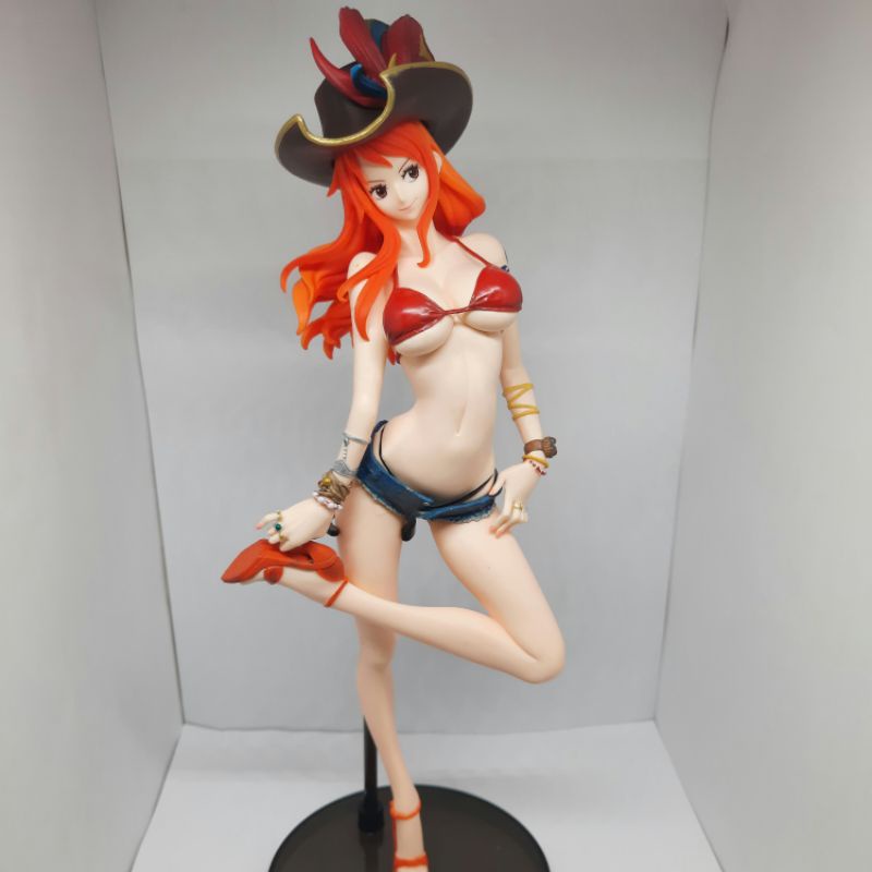ฟิกเกอร์โมเดลเเท้💯% One Piece Flag Diamond Ship - Figurine Nami