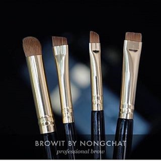 BROWIT BY NONGCHAT PROFESSIONAL BROW แปรงแต่งหน้าน้องฉัตร แปรงแต่งคิ้ว