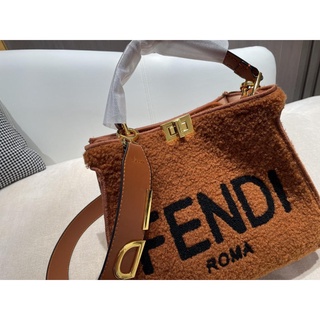 ⚠ Size. Fendi Tottenham Lambs Wool � � Special Gentle Lovely This Qiu Dong From Fingertips To Warm