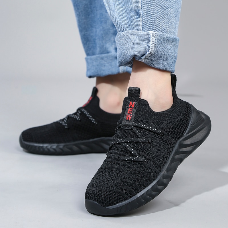 kids slip on tennis shoes