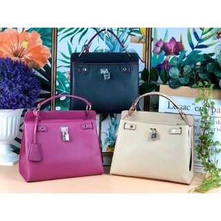 Pedro Top Handle bag กระเป๋าสะพายอยู่ทรง หนังพิมพ์ลายแข็งอยู่ทรงสวยมาก