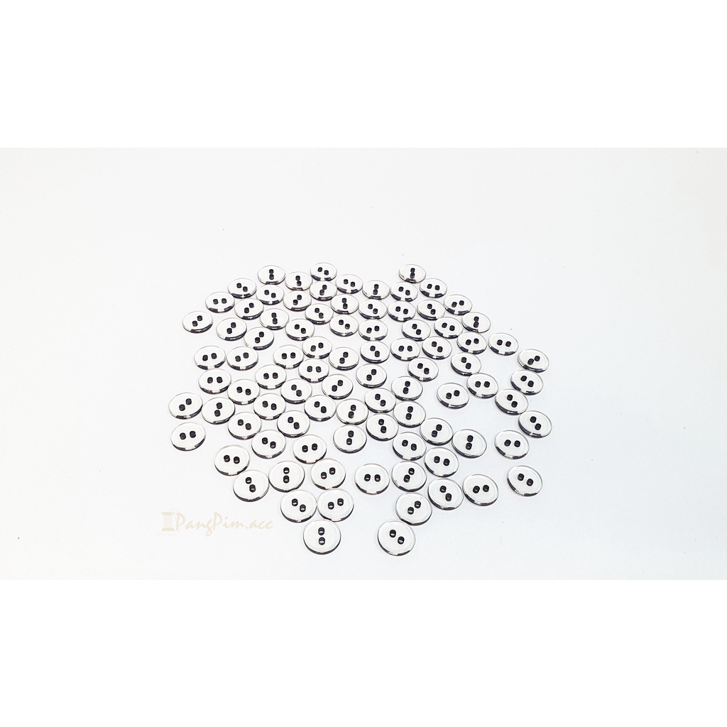 กระดุมพลาสติกใส  เหมาะกับเสื้อผ้าแฟชั่น แบบแก้ว ขนาด 10 มิลลิเมตร 2 รู และ 4 รู