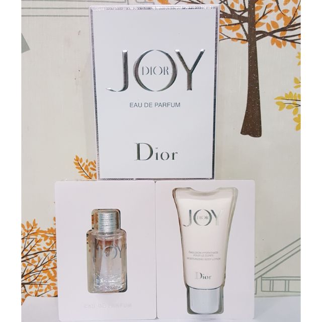 เซตน้ำหอมDior Joy edp  ขนาด 5 mlและบอดี้โลชั่น 30 mlขนาดทดลอง กลิ่นใหม่จากดิออร์