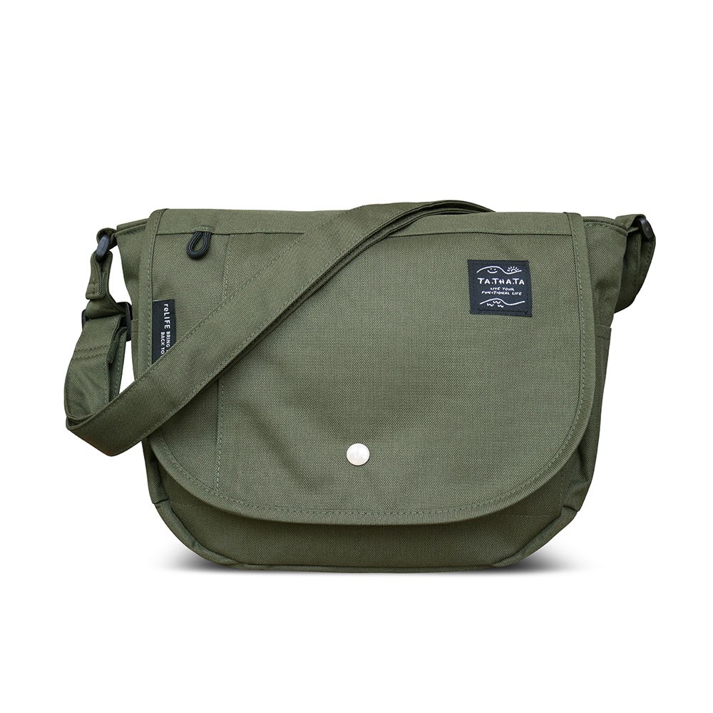 Boy relife wild bag กระเป๋าสะพายข้าง รุ่นบอย สีเขียว