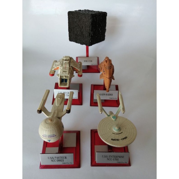 STAR​ TREK.. Federation ship &​ Alien​ ship​s collection