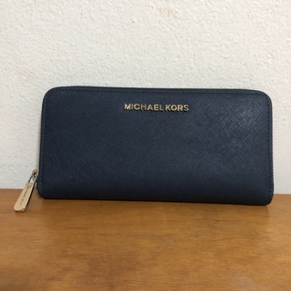 กระเป๋าสตางค์ Michael Kors มือสองของแท้ 100% ส่งฟรี