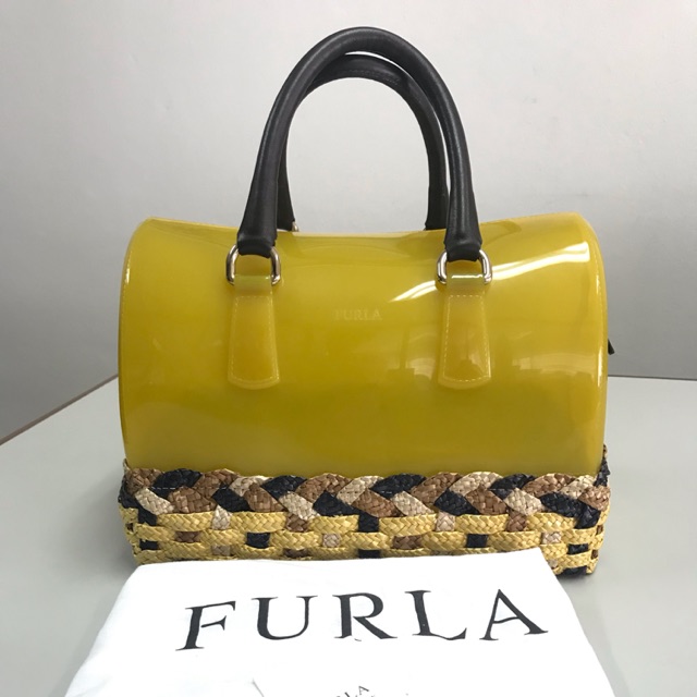 Used Like New กระเป๋า Furla รุ่น Candy แท้ 100%