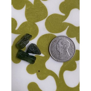 (Z)พลอยธรรมชาติ กรีน อพาไทร์(Green Apatite) พลอยแท้100% น้ำหนัก 12.50 กะรัต