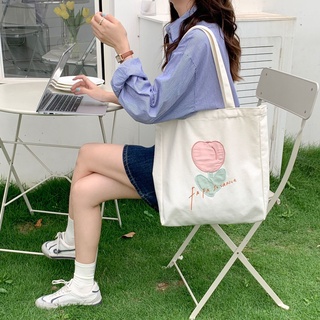 myspacefashion(MY1816) กระเป๋าผ้า ดอกทิวลิป🌷 Fafa Sozakka &amp; Flowers มีกระดุม