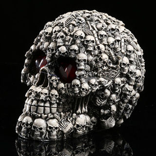 JAPAN โมเดล หัวกะโหลก ดวงตามีไฟ LED กะโหลกผี Skull ตกแต่งบ้าน ปาร์ตี้ฮาโลวีน Halloween หัวกะโหลกจำลอง ของสะสมคอลเลคชั่น