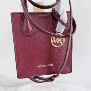 กระเป๋า Michael Kors Mercer xs shopper Crossbodyสี merlot