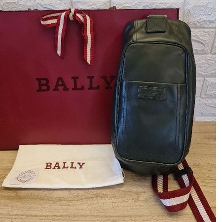 กระเป๋าคาดอก Bally ของแท้100% รุ่นใหม่ล่าสุด