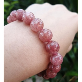 กำไลหินนำโชคสตอเบอรี่ควอส(Strawberry Quartz) ขนาด11.5มิล