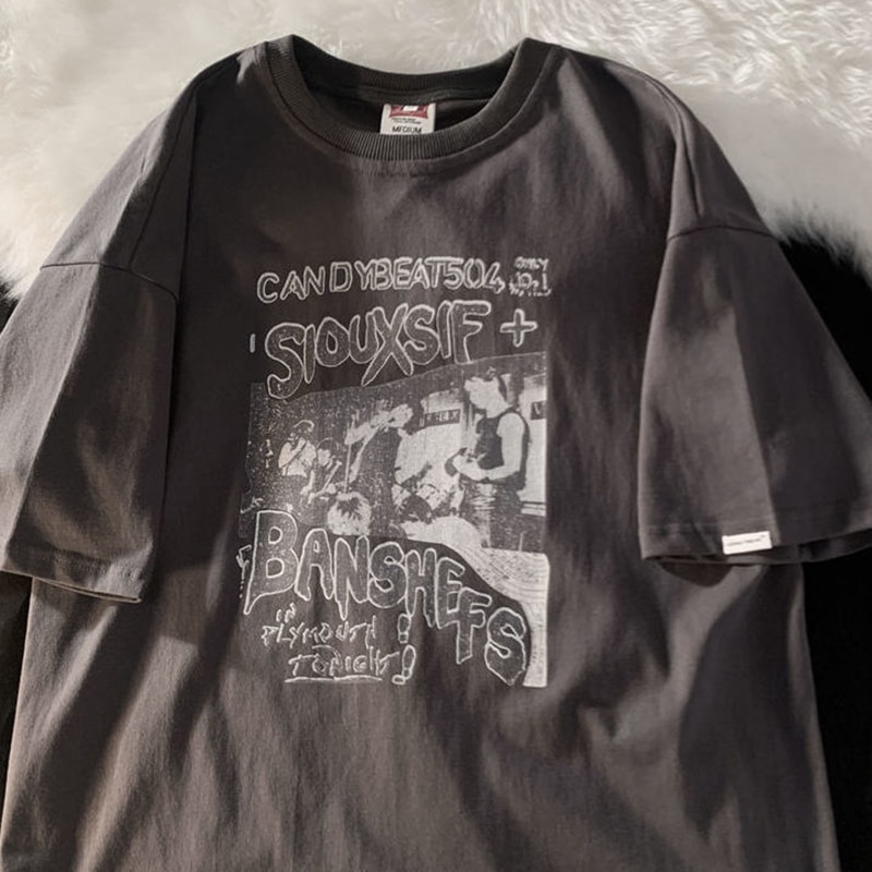 เสื้อยืดแขนสั้นสีดําย้อนยุคผู้หญิงถนนฤดูร้อนหลวมด้านบน O คอ Pullover แขนสั้นเสื้อยืดผู้หญิง y2k pvi