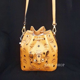 กระเป๋า MCCM X-MINI ZOO RABBIT BUCKET BAG IN VISETOS