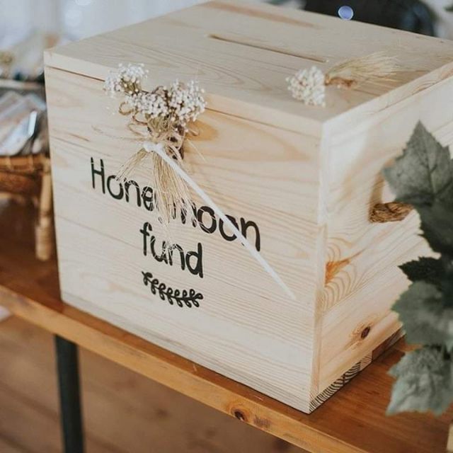 กล่องไม้ใส่ซองงานแต่ง (Wedding money box)