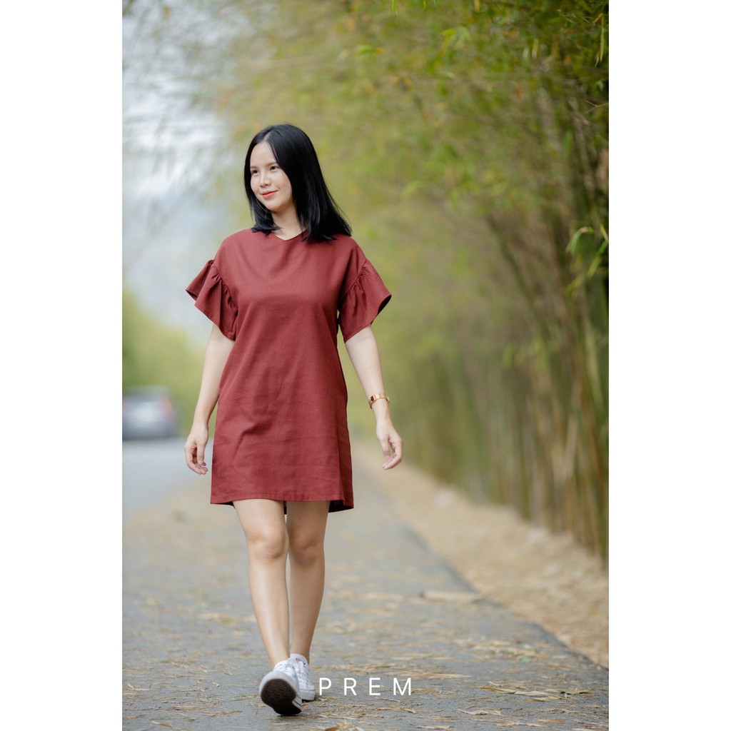 - MOM เดรสระบายแขน ผูกโบว์หลัง -