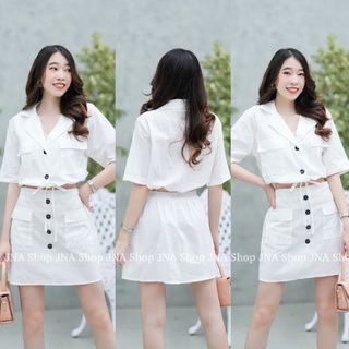 เสื้อคร๊อปรูดเอว กระดุมหน้า กระโปรงเอวสม๊อคหลัง
