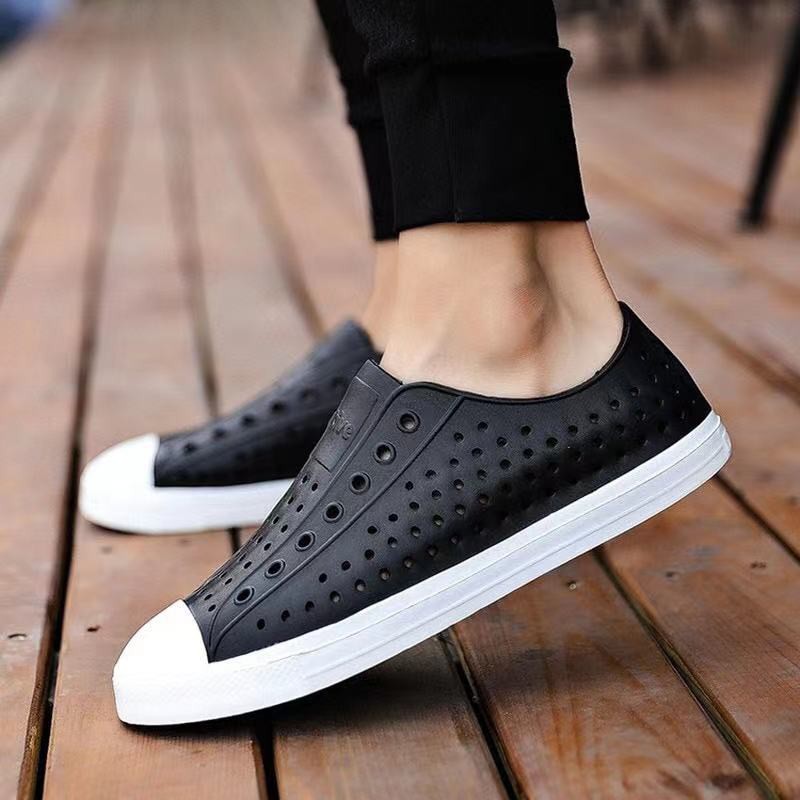 รองเท้ายางแบบสวม ใส่ลุยน้ำ  ได้ทั้งผู้ชายและผู้หญิง ไซส์38-45​ รุ่น-NT Clogs