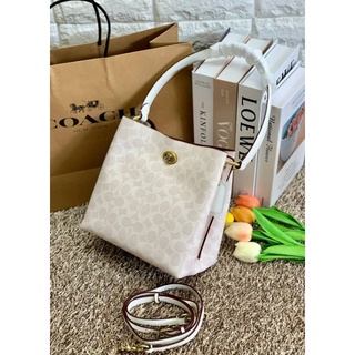 COACH CHARLIE BUCKET BAG IN SIGNATURE((89002))