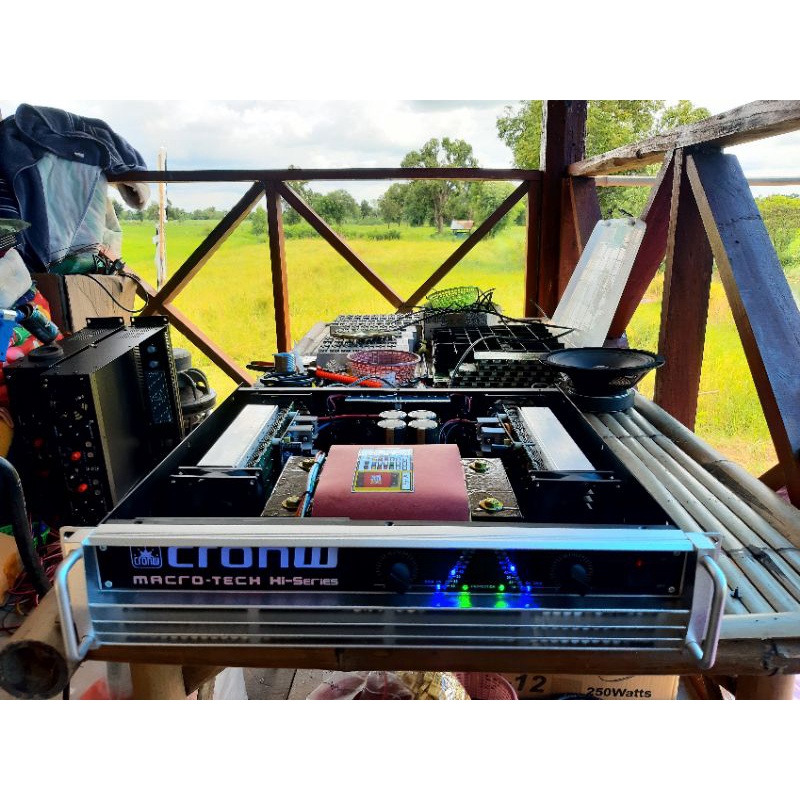 เพาเวอร์แอมป์เครื่องเสียงรุ่น TR2000 1000+1000