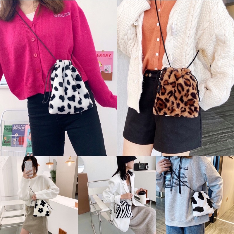 พร้อมส่ง กระเป๋าลายวัว ลายเสือ ลายม้าลายสะพายไหล่ แบบเชือกรูด