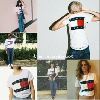 พร้อมส่ง สีขาว/ดำ เสื้อยืดสกรีน