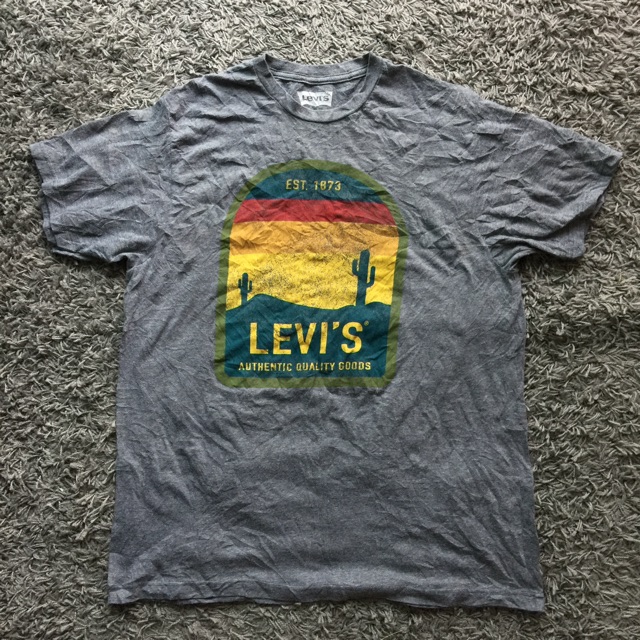 เสื้อยืด Levi’s แท้ (รอบอก22)