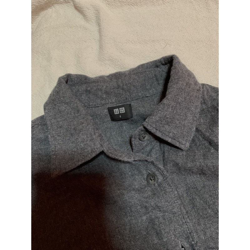 เสื้อเชิ้ต uniqlo ผ้าลินิน