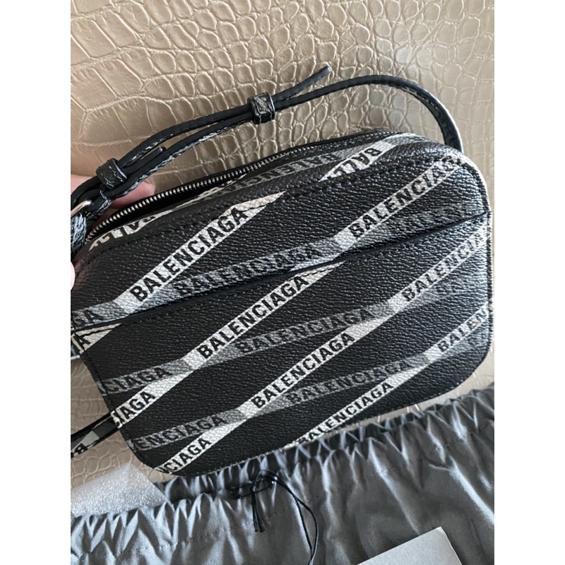 Balenciaga camera bag xs แท้100%