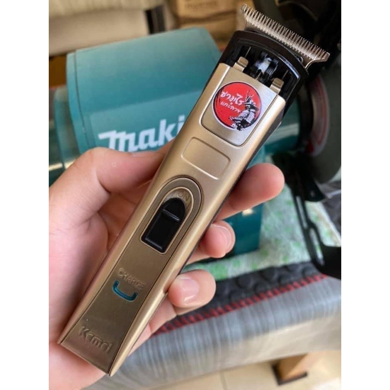 KEMEIรุ่นKM-5017(ผ่าคอ)ปัตตาเลี่ยนกันขอบแกะลายโกนหนวดทางร้านลับคม แต่งบาง เซาะร่องฟัน ลับฟันบนบางพิเ