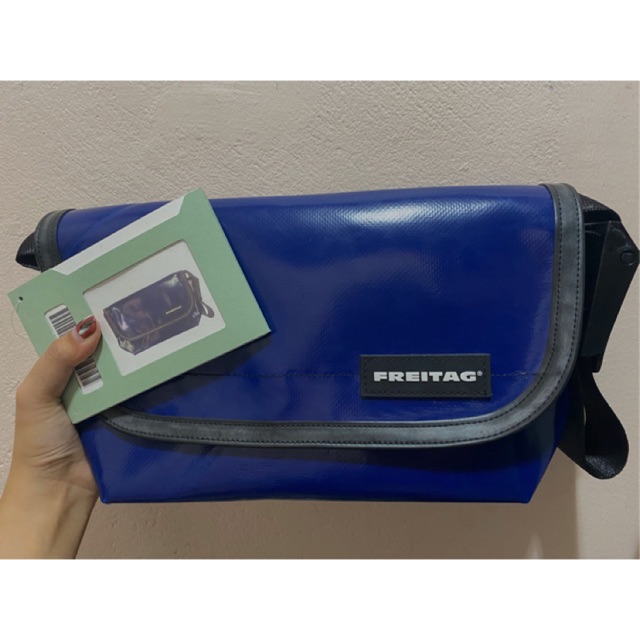 Freitag Hawaii Five-O แท้ ช้อปสวิส แท็คห้อย สีเข้มกว่ารูป