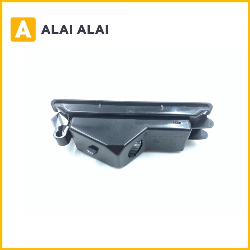 [D022] ไฟส่องป้ายทะเบียน Nissan March - รูปที่ 2