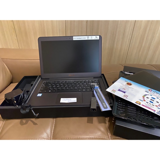 (มือสอง) ASUS Zenbook UX305UA