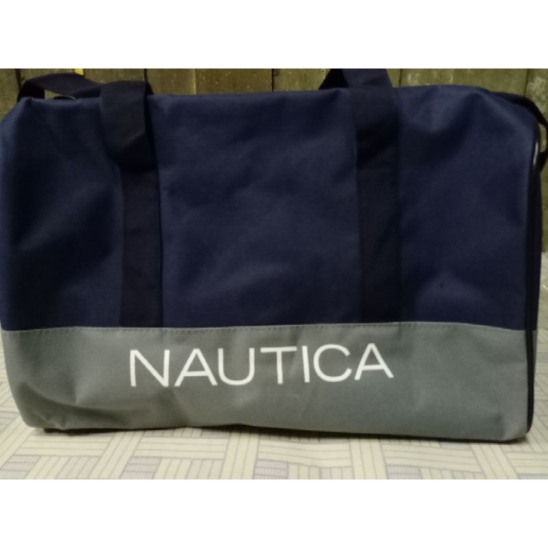 กระเป๋าใส่เสื้อผ้าแบรนด์ NAUTICA