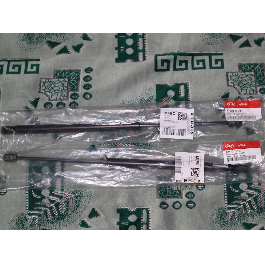 REAR BONNET ABSORBER (สําหรับแก้ว) / TAIL GATE GLASS LIFTER KIA SPORTAGE KM > 87170-1F100 / 87170-1F