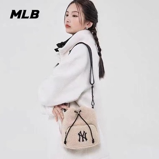 MLB กระเป๋าNY กระเป๋าสพายขนเเกะมินิ ปรับสายได้ แฟชั่น NY UNISEX CURVED CAPNY NEW YORK YANKEE