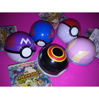 Takara Tomy สุ่ม Pokemon ในมอนสเตอร์บอล