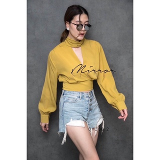CLEO V BLOUsE•• เสื้อทรงสวยเริ่ด ดีเทลคอวี3เหลี่ยม คอปีนแต่งจับจีบ3stepเก๋ๆ ช่วงอกแต่งไขว้ทับกันงามๆ