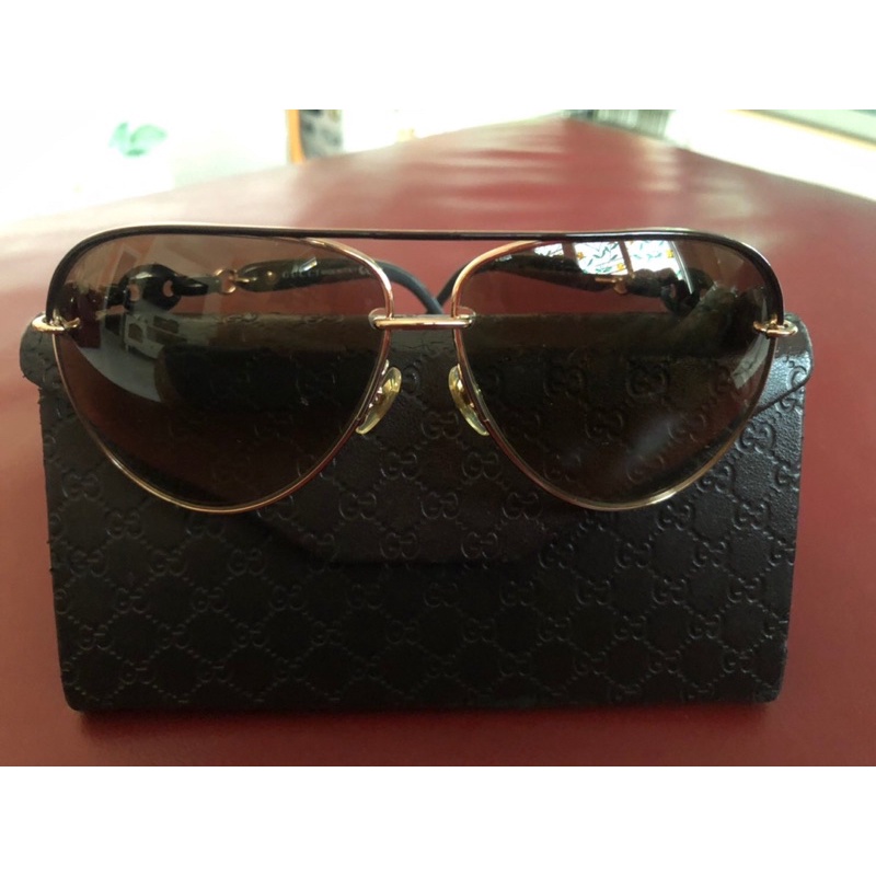 แว่นตากันแดด Gucci แท้