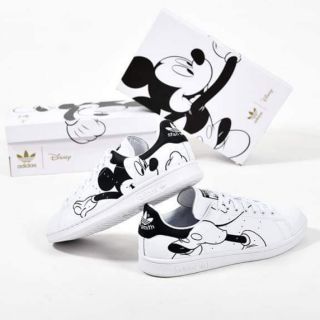 Stan Smith x Mickey Mouse