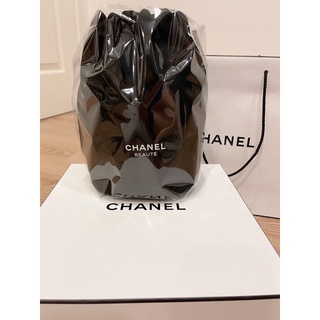 Chanelแท้ใหม่กระเป๋าเครื่องสำอางทรงขนมจีบสวยมากและหายากมากได้มาจากเคาน์เตอร์เครื่องสำอางChanel เซนทรัลลาดพร้าว