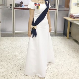 ชุดแต่งงาน ชุดราตรีสีขาว