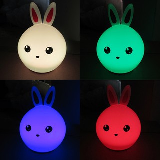 โคมไฟน่ารักรูปกระต่าย โคมไฟกลางคืน LED Rabbit ไฟตั้งโต๊ะ/หัวเตียงรูปหัวกระต่าย ปรับแสงไฟได้ 4 สี โคมไฟตกแต่งบ้าน ของขวัญ